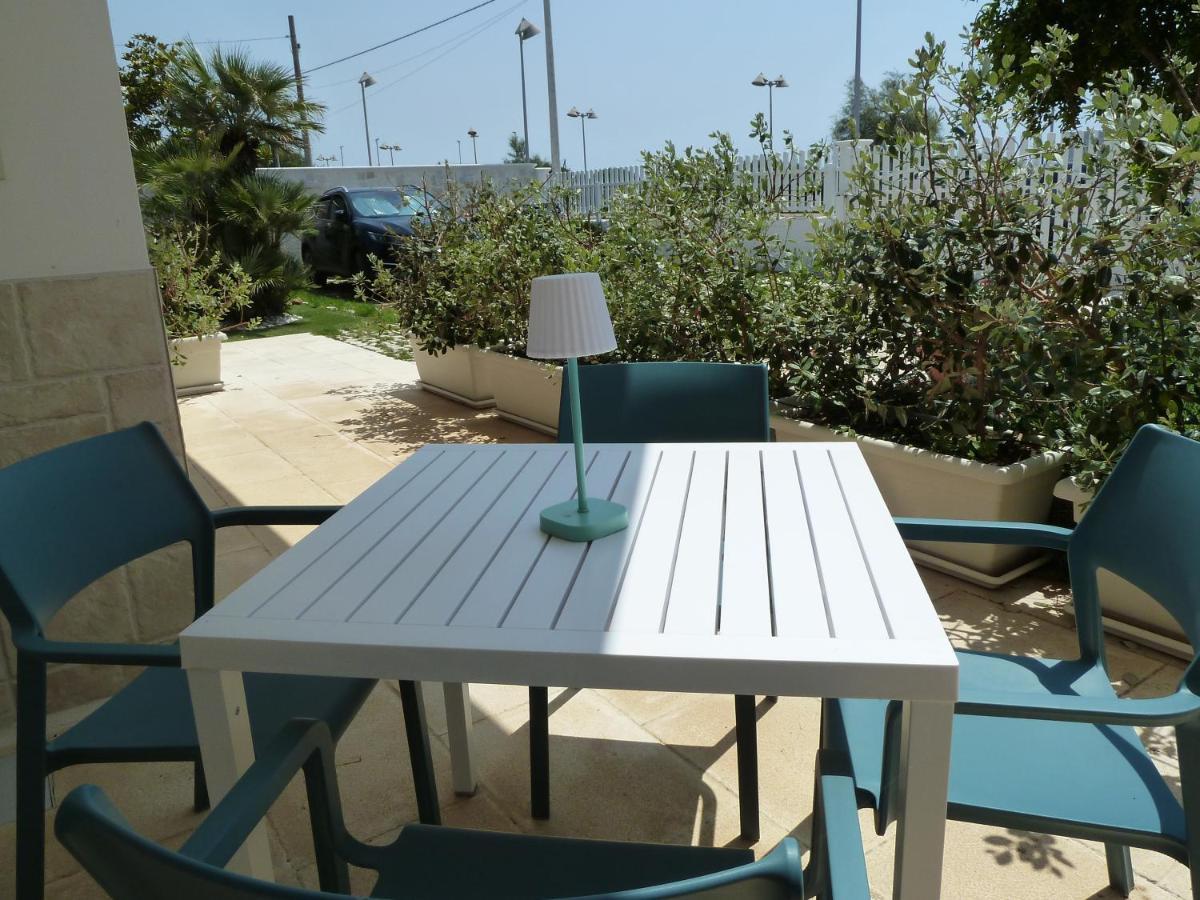 Апартаменты Sole E Mare Кастелланета-Марина Экстерьер фото