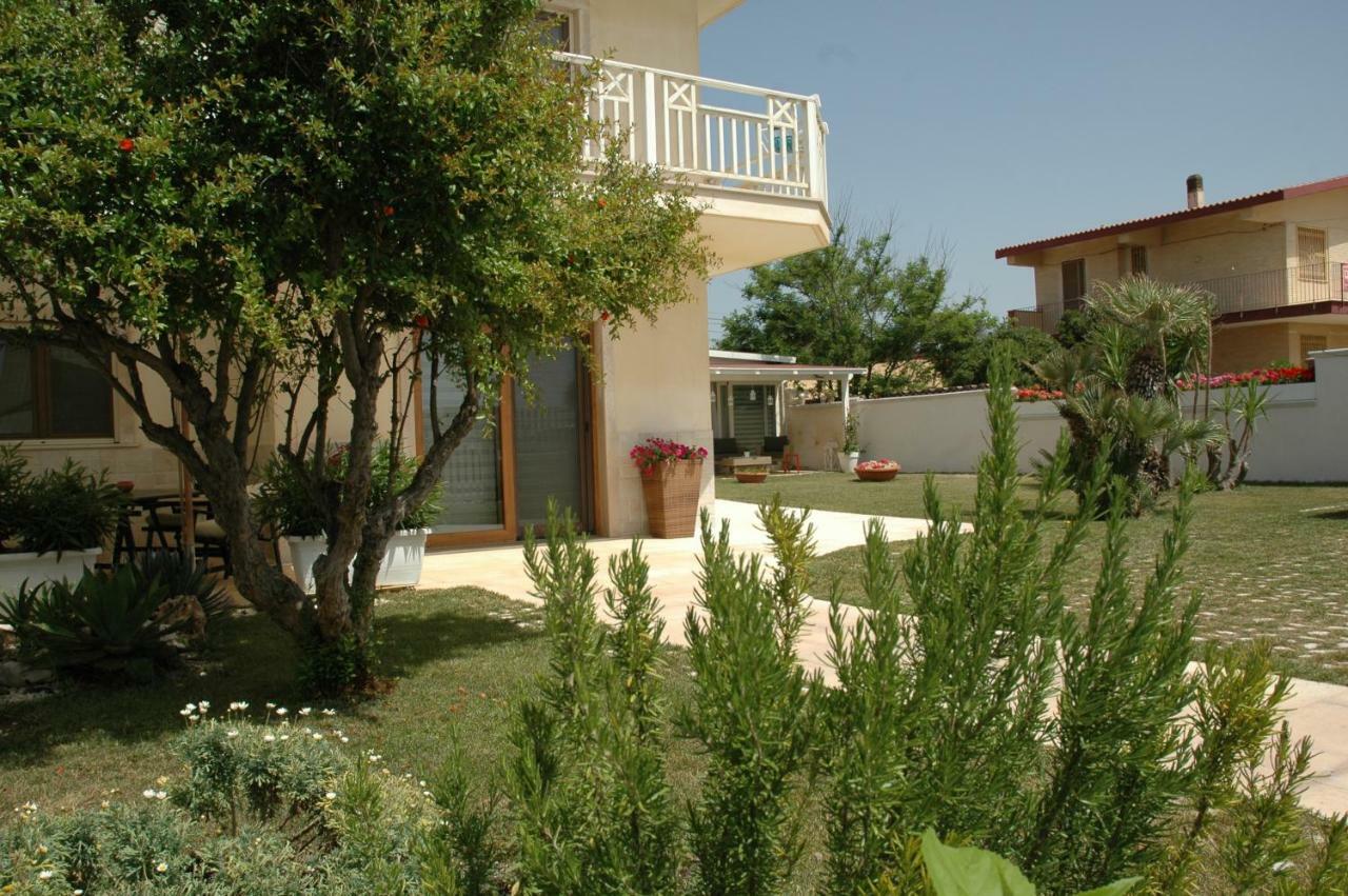 Апартаменты Sole E Mare Кастелланета-Марина Экстерьер фото